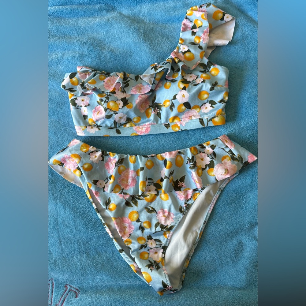 Victoria's Secret Blue Floral Bikini Set NWOT